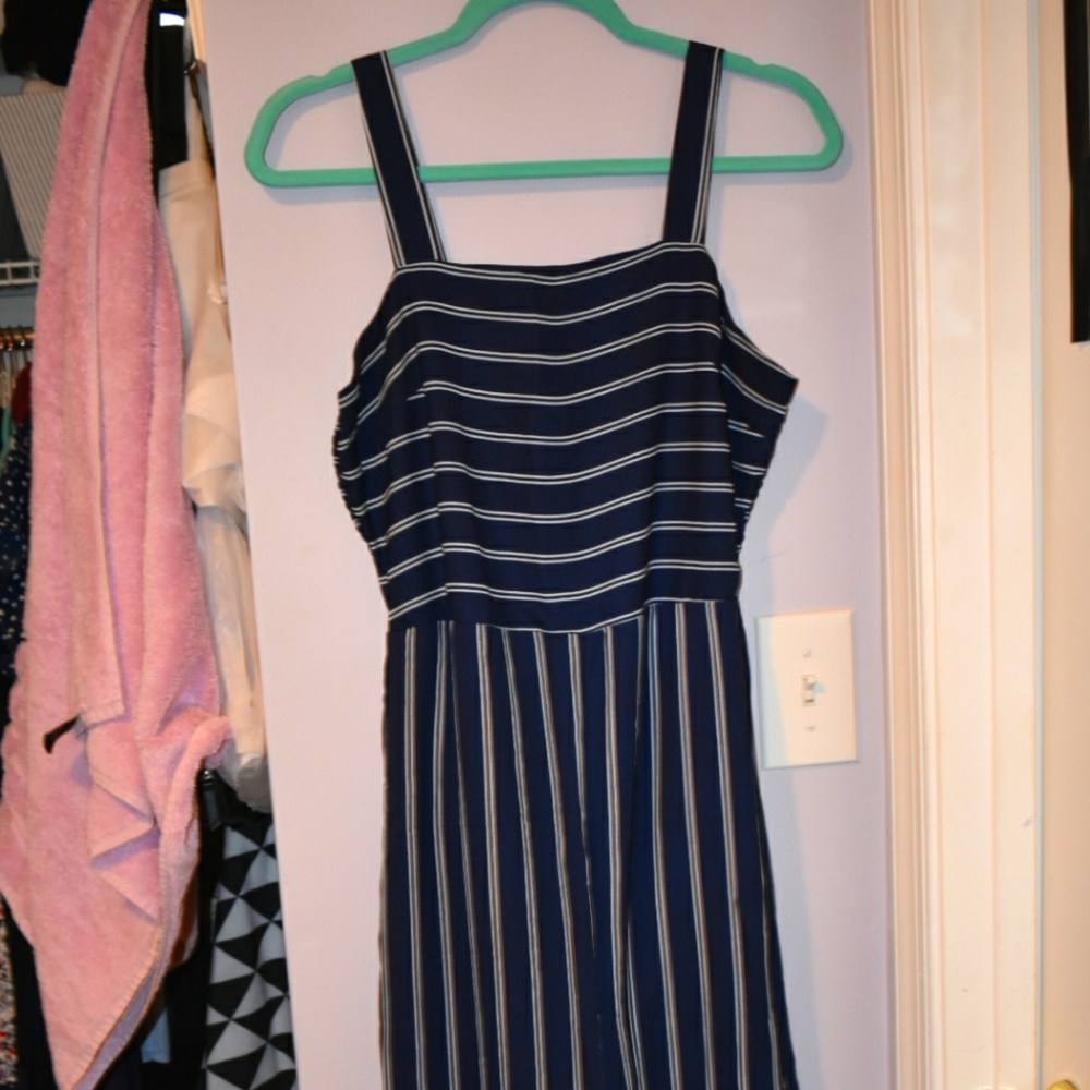 Jumper dark blue with white lines